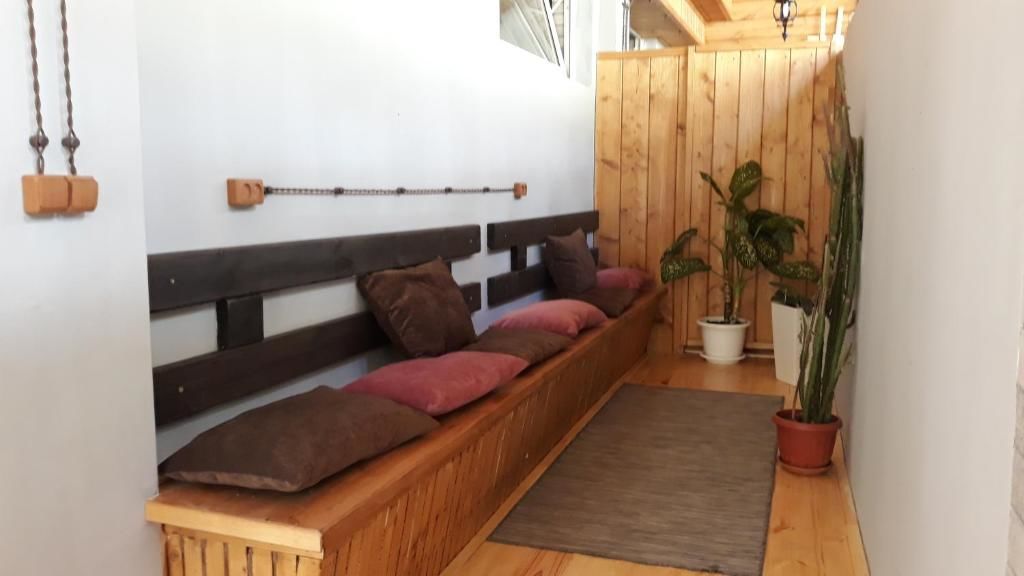 Мини-отель Gnezdo Beloy Sovy Mini Hotel Гагра