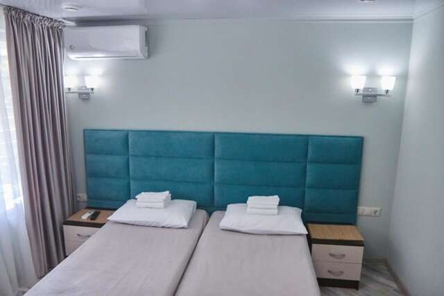 Мини-отель Gnezdo Beloy Sovy Mini Hotel Гагра-10